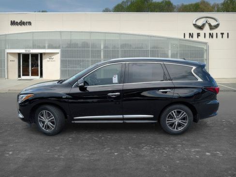 Used 2020 INFINITI QX60 Luxe w/ Essential Package FWD image 6