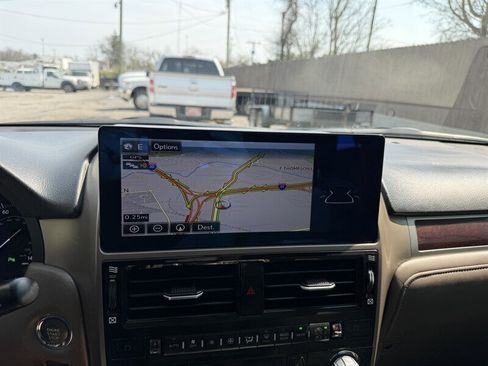 Used 2014 Lexus GX 460 Luxury w/ Driver Support Package image 34