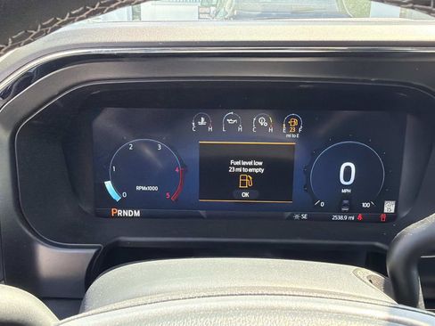 Used 2026 Ford F250 Lariat w/ Black Appearance Package image 24