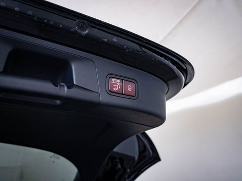 Certified 2025 Mercedes-Benz GLA 250 4MATIC image 20