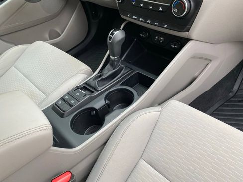 Used 2020 Hyundai Tucson Value AWD/4WD image 40