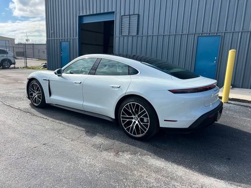 Used 2021 Porsche Taycan 4S image 68