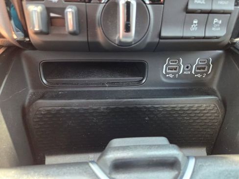 Certified 2024 RAM 1500 Big Horn RWD image 27