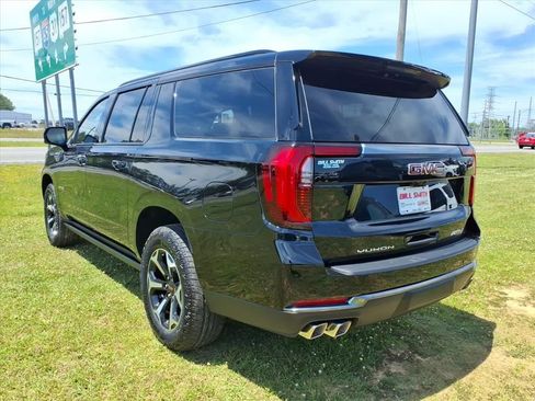 New 2026 GMC Yukon XL AT4 w/ AT4 Premium Plus Package AWD/4WD image 5
