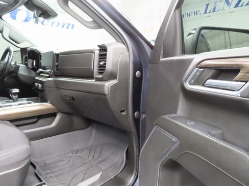 Used 2022 Chevrolet Silverado 1500 RST w/ Protection Package AWD/4WD image 25