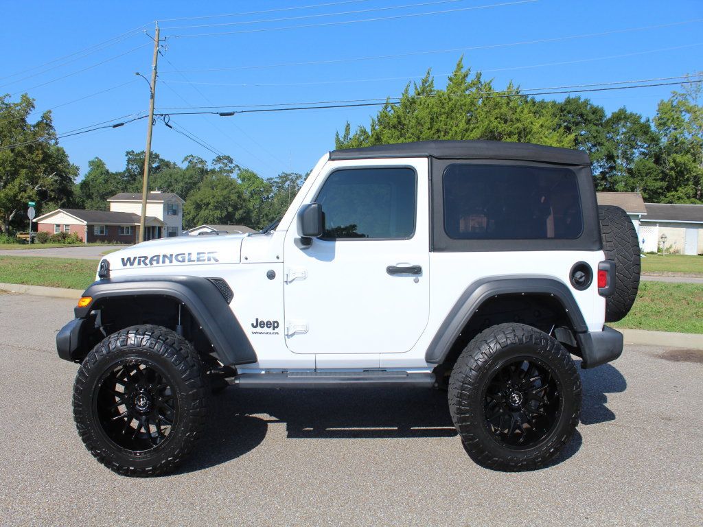 Used 2022 Jeep Wrangler Sport AWD/4WD image 8
