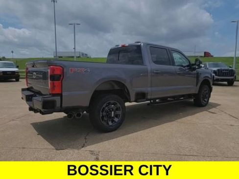 Used 2023 Ford F250 Lariat w/ Sport Appearance Package AWD/4WD image 9