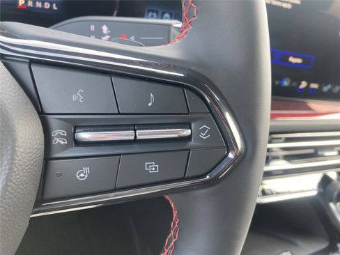 New 2026 Chevrolet Traverse RS w/ LPO, Floor Liner Package image 25