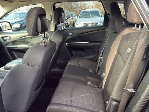 Used 2018 Dodge Journey SE w/ Popular Equipment Group image 6