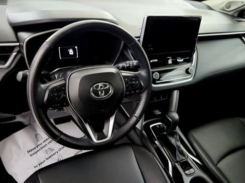 Certified 2023 Toyota Corolla Cross XLE w/ Convenience Package AWD/4WD image 40