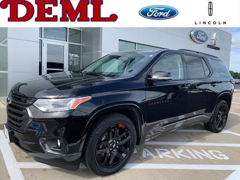 Used 2021 Chevrolet Traverse Premier w/ Redline Edition AWD/4WD image 1