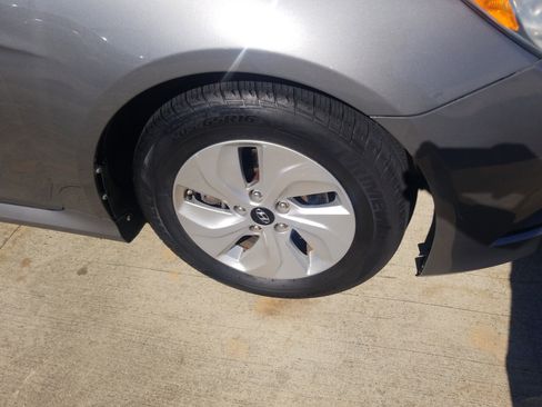 Used 2014 Hyundai Sonata GLS image 22