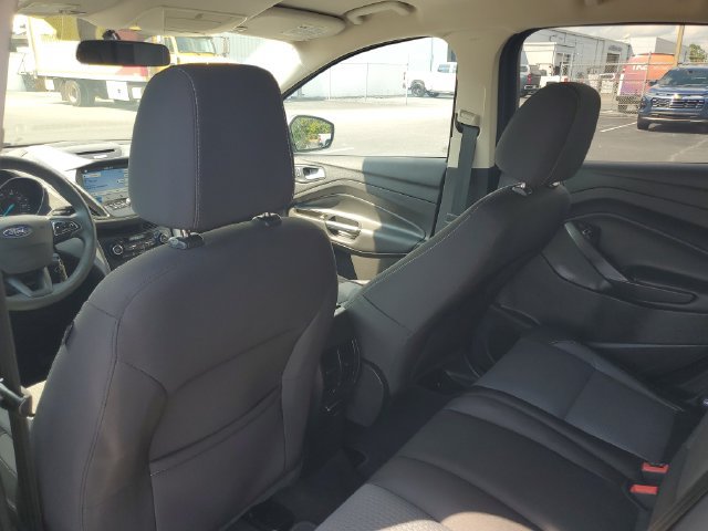 Used 2017 Ford Escape SE w/ Equipment Group 201A FWD image 13