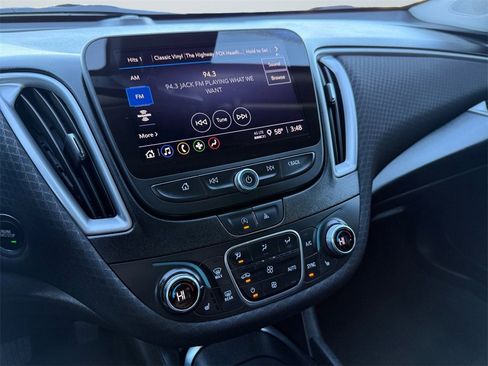 Certified 2024 Chevrolet Malibu LT image 16