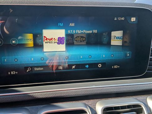 Certified 2020 Mercedes-Benz GLE 350 4MATIC image 21