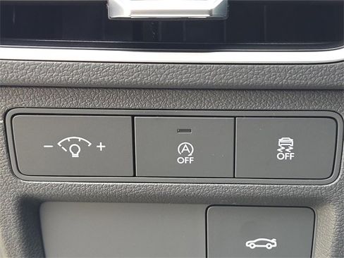 Certified 2025 Hyundai Sonata SE image 22