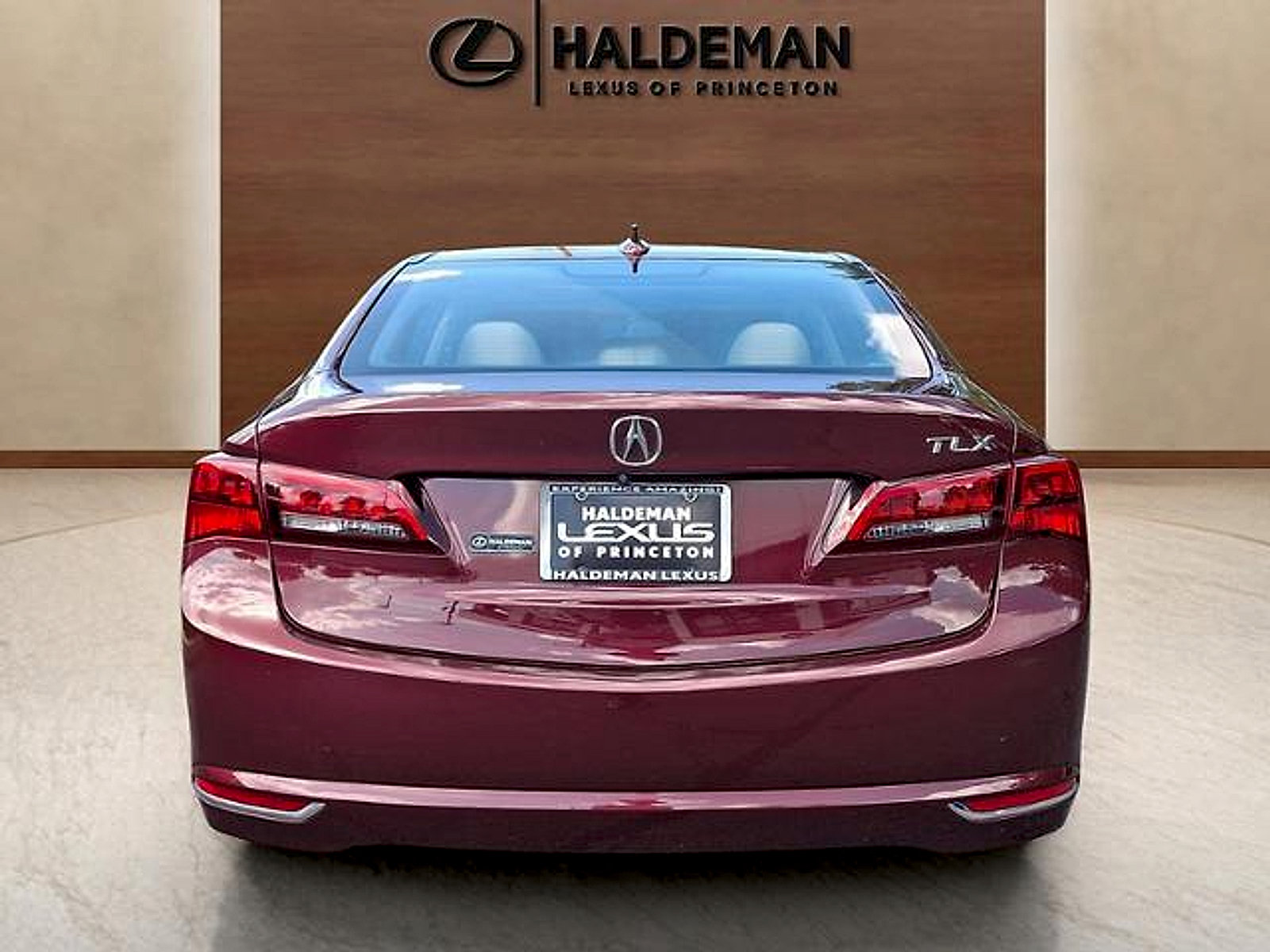 Used 2015 Acura TLX FWD image 5