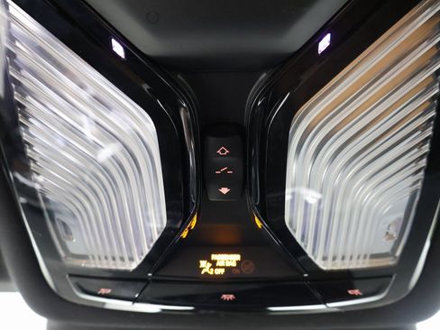 Used 2024 BMW X3 xDrive30i w/ Convenience Package image 9