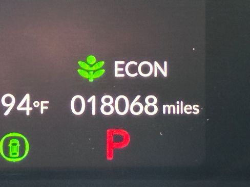 Used 2024 Honda Civic Sport image 10