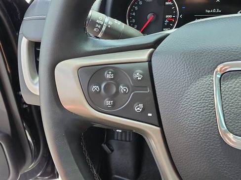 Certified 2024 GMC Terrain Denali w/ Black Diamond Edition AWD/4WD image 26