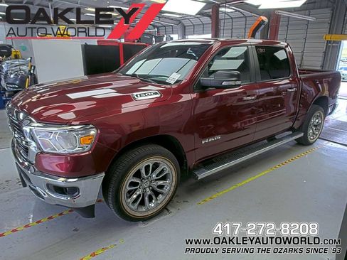 Used 2019 RAM 1500 Big Horn AWD/4WD image 1