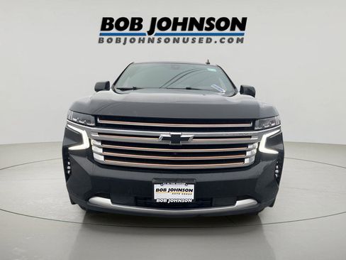 Used 2022 Chevrolet Tahoe High Country image 2