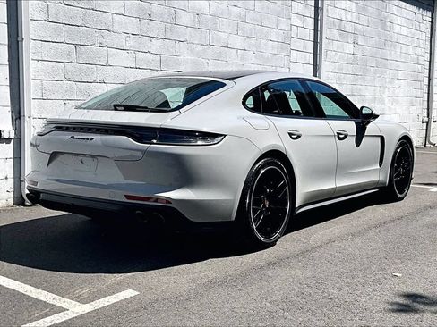 Certified 2023 Porsche Panamera 4 Platinum Edition AWD/4WD image 17