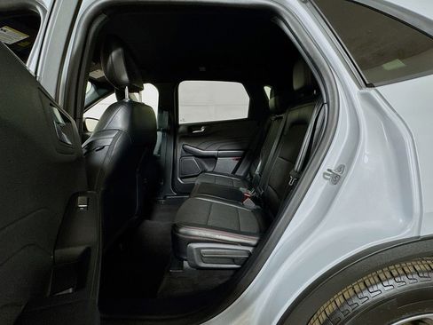 Used 2025 Ford Escape ST-Line image 20