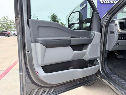 Used 2024 Ford F250 XL w/ STX Appearance Package AWD/4WD image 11