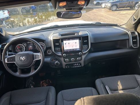 Used 2025 RAM 1500 Big Horn image 33