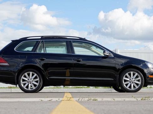 Used 2012 Volkswagen Jetta TDI FWD image 24