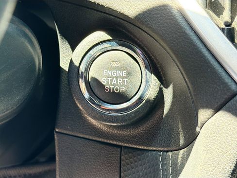 Used 2019 Subaru Forester Limited image 36