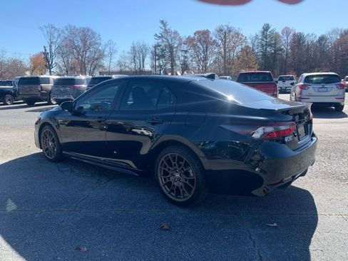 Used 2023 Toyota Camry SE w/ Convenience Package image 6