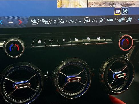 New 2026 Chevrolet Blazer EV SS w/ Performance Package AWD/4WD image 17