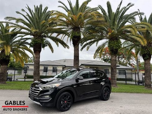Used 2017 Hyundai Tucson Night w/ Cargo Package AWD/4WD image 4