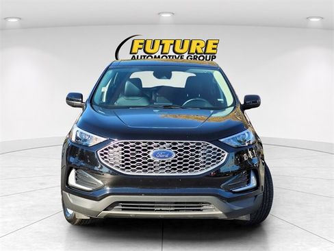 Used 2024 Ford Edge SEL image 6