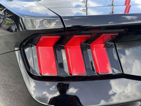 Used 2024 Ford Mustang Coupe RWD image 14