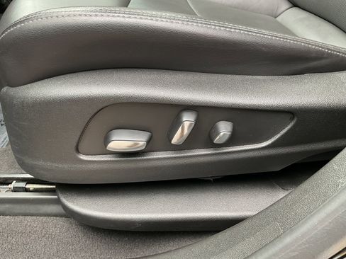 Used 2024 Cadillac XT5 Premium Luxury AWD/4WD image 24