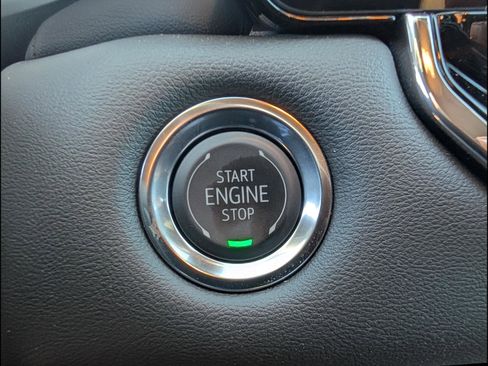 New 2026 GMC Canyon Elevation w/ Convenience Package image 7