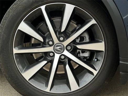 Certified 2025 Acura MDX w/ Technology Package image 10