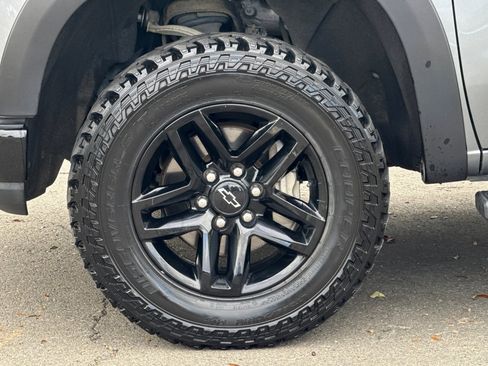 Used 2019 Chevrolet Silverado 1500 Custom Trail Boss w/ Custom Convenience Package image 33