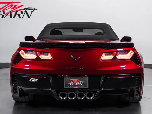Used 2017 Chevrolet Corvette Z06 w/ Battery Protection Package RWD image 12