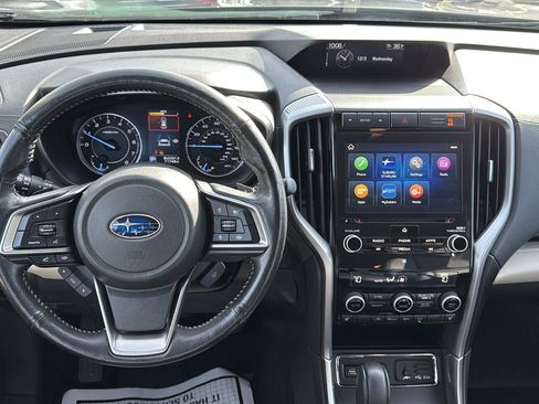 Used 2022 Subaru Ascent Limited image 27