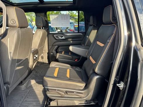 Used 2023 GMC Yukon XL AT4 w/ AT4 Premium Package AWD/4WD image 20