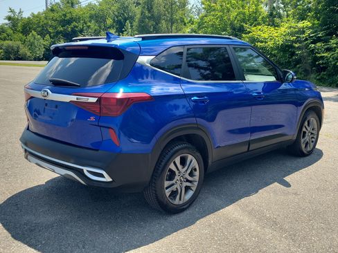 Used 2021 Kia Seltos S FWD image 5