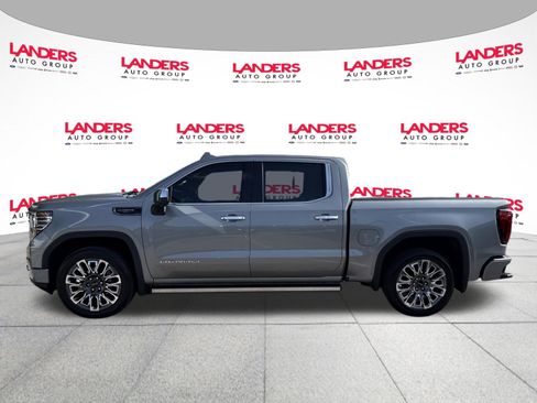 Used 2023 GMC Sierra 1500 Denali Ultimate AWD/4WD image 6