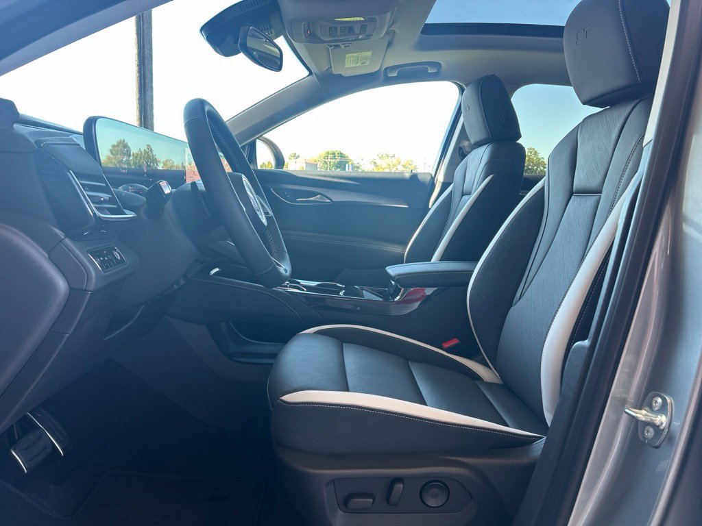 Used 2026 Buick Envision Sport Touring AWD/4WD image 8