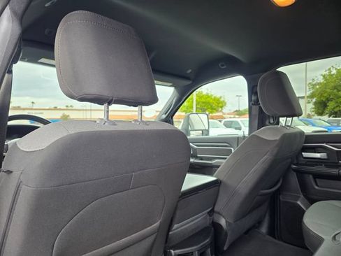 Used 2024 RAM 2500 Big Horn AWD/4WD image 16