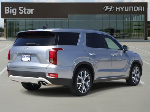 Used 2020 Hyundai Palisade SEL FWD image 4