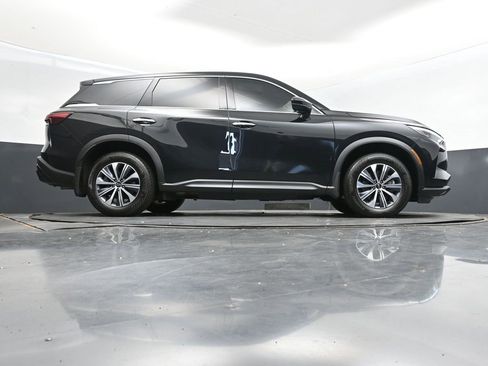 Certified 2025 INFINITI QX60 Pure image 46